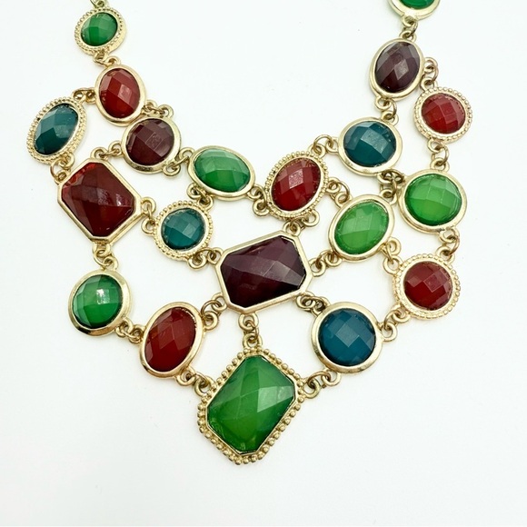 Regal Acrylic Mosaic Gemstone Statement Necklace - Picture 4 of 9